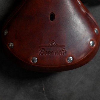 Selle de vélo en cuir marron